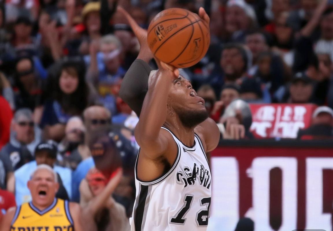 2018NBA季后赛马刺掘金对决：经典战术与球员风采对决(图2)